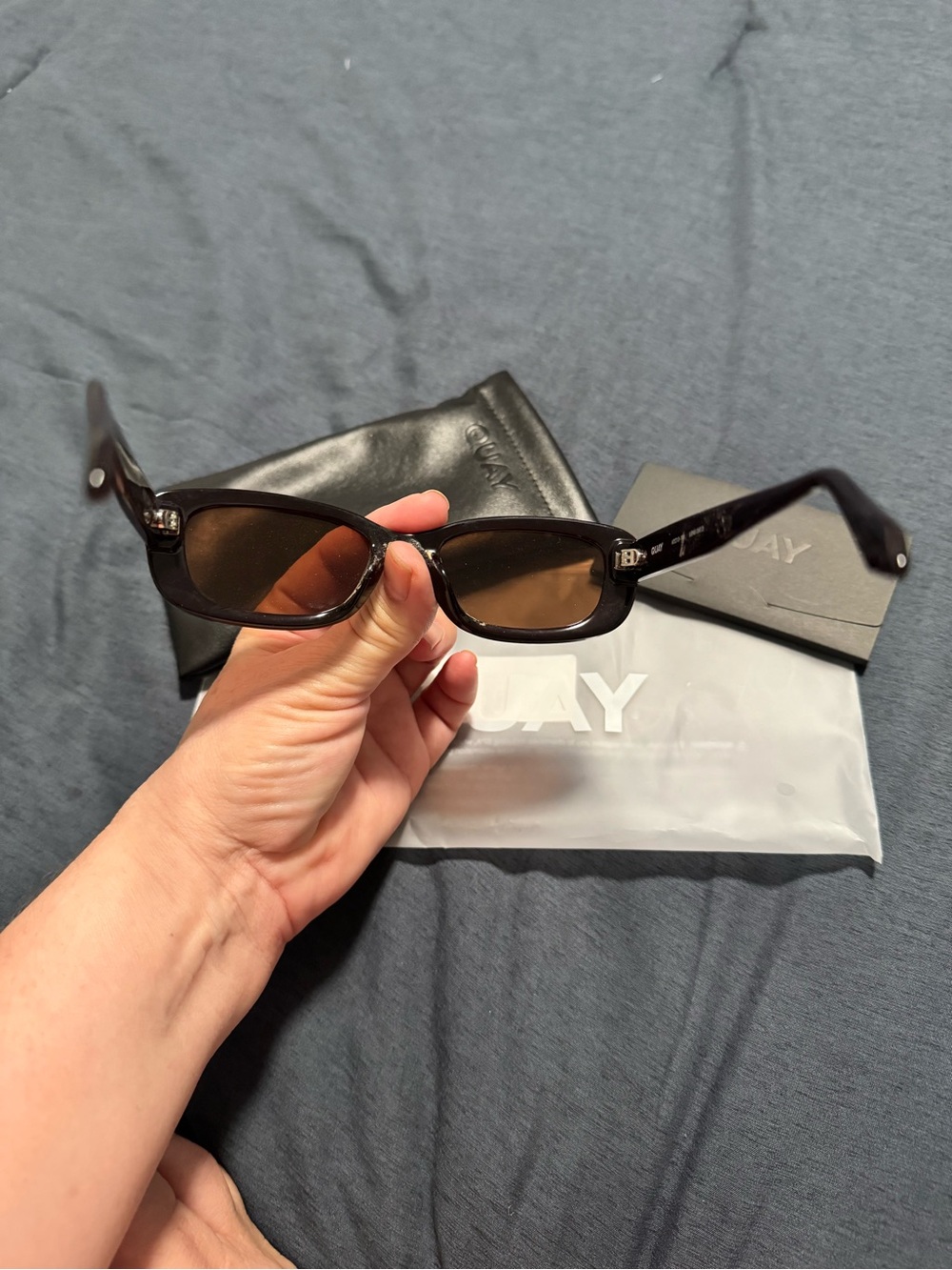 NWOT Quay Australia VIBE CHECK Chocolate Frame/Brown Lens Sunglasses - Picture 5 of 12